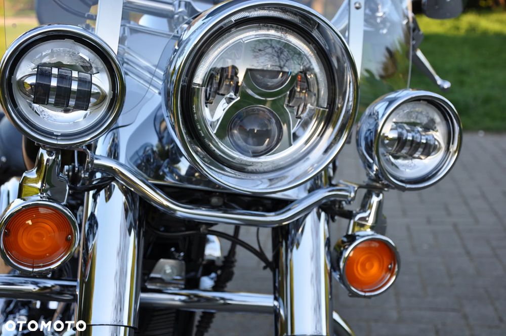 Harley-Davidson Softail Heritage Classic - 15