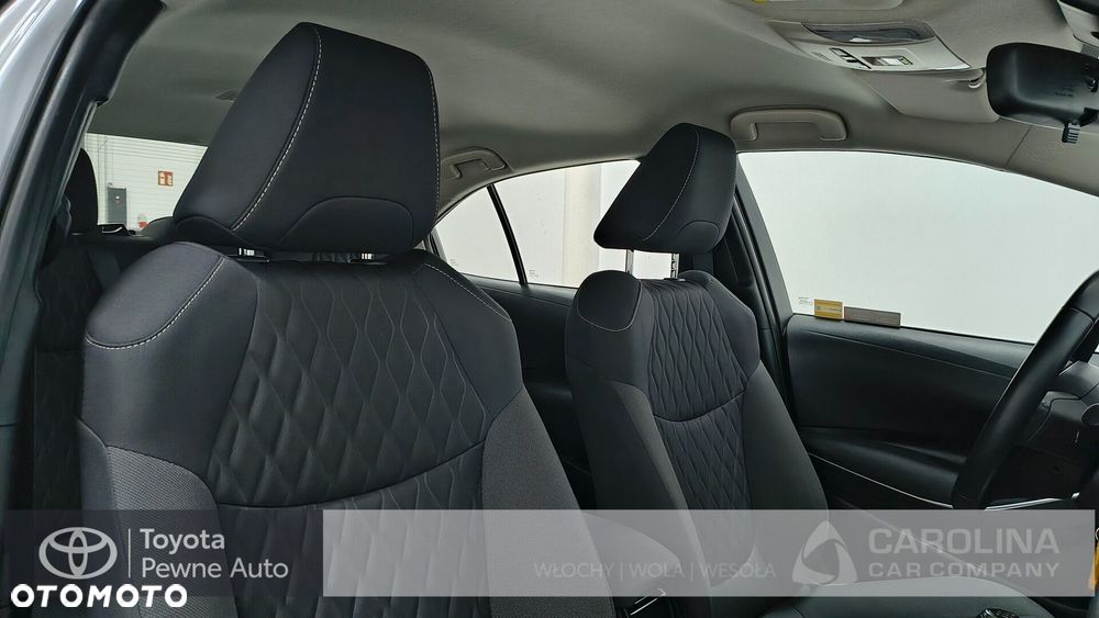 Toyota Corolla - 13