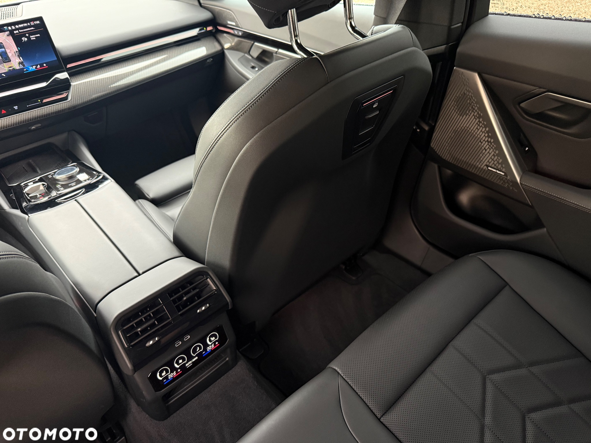 BMW Seria 5 520d xDrive Touring - 17