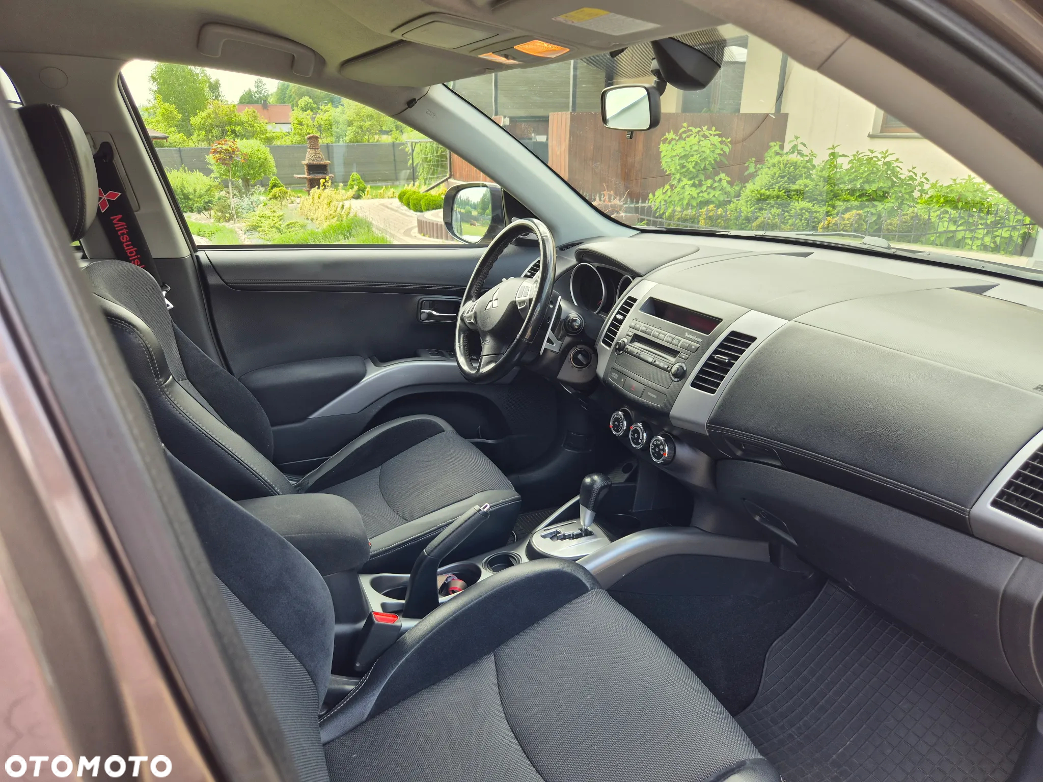Mitsubishi Outlander - 7