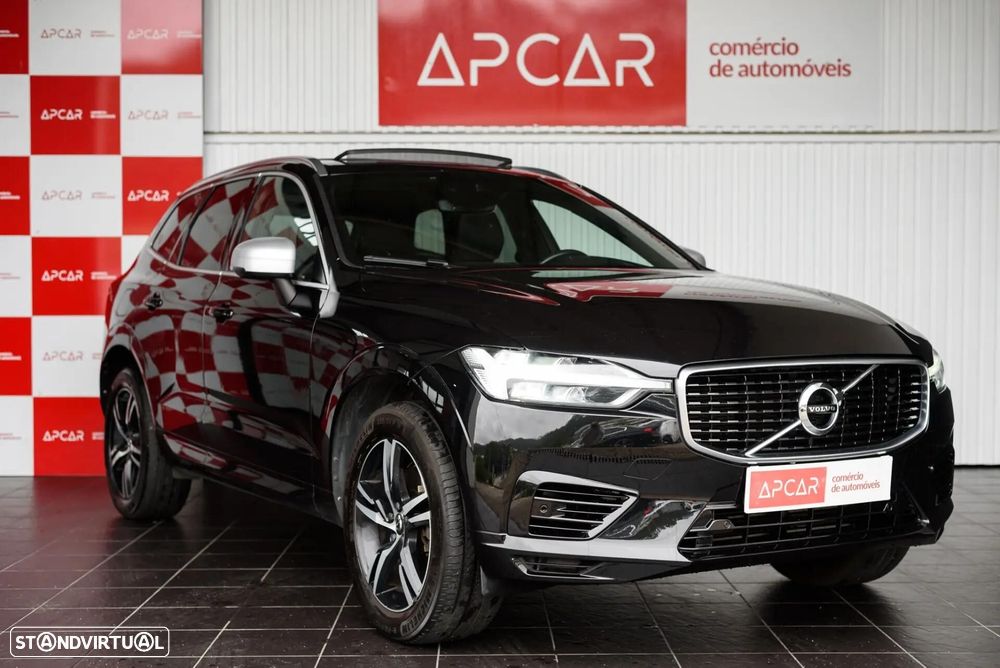 Volvo XC 60 2.0 T8 PHEV R-Design AWD - 24