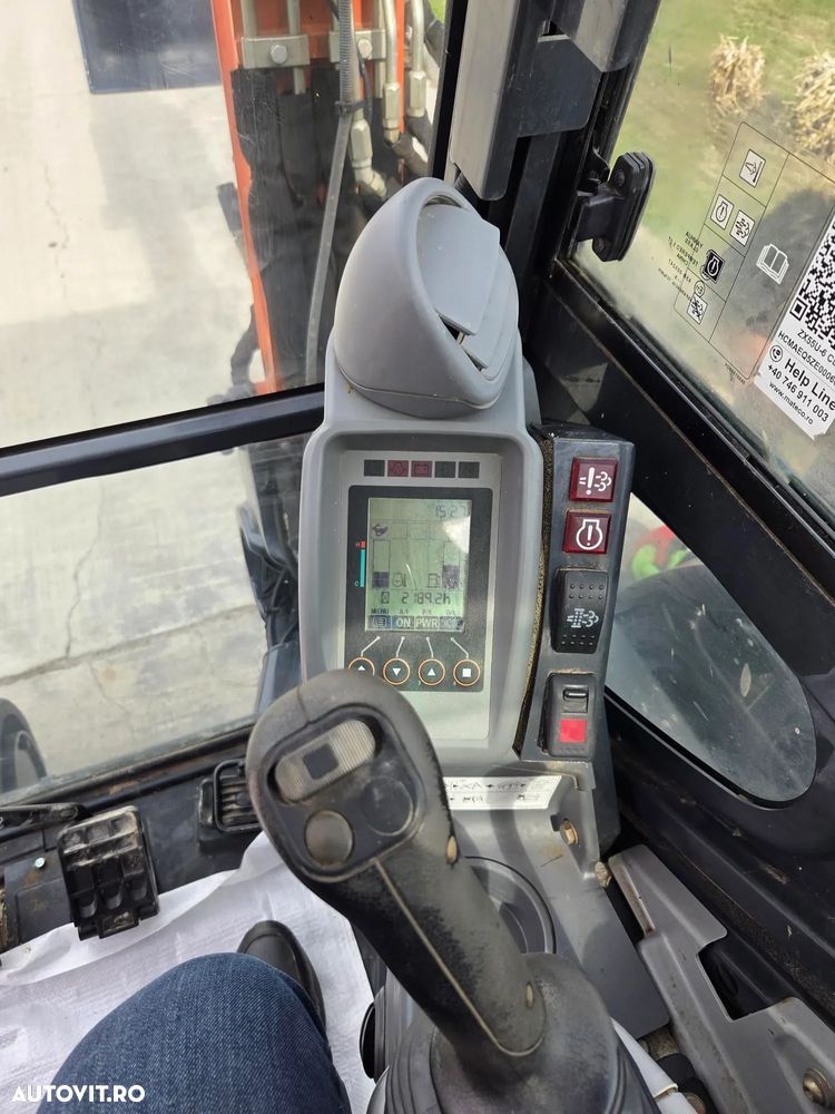 Hitachi ZX55, 5t, 2020, 2.189h, CUPLA RAPIDA HIDRAULICA+3 CUPE, senile cauciuc NOI, inst picon pe brate, inst rotire pe brate, LAMA NIVELARE, ad sapare 5m, latime 2m, ridica 3,2t, Aer cond, posibilitate leasing, STARE FOARTE BUNA-PROMOTIE 41.900 EUR+Tva - 12