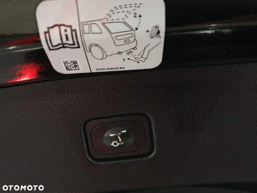 Ford Edge 2.0 EcoBlue Twin-Turbo 4WD ST-Line - 39