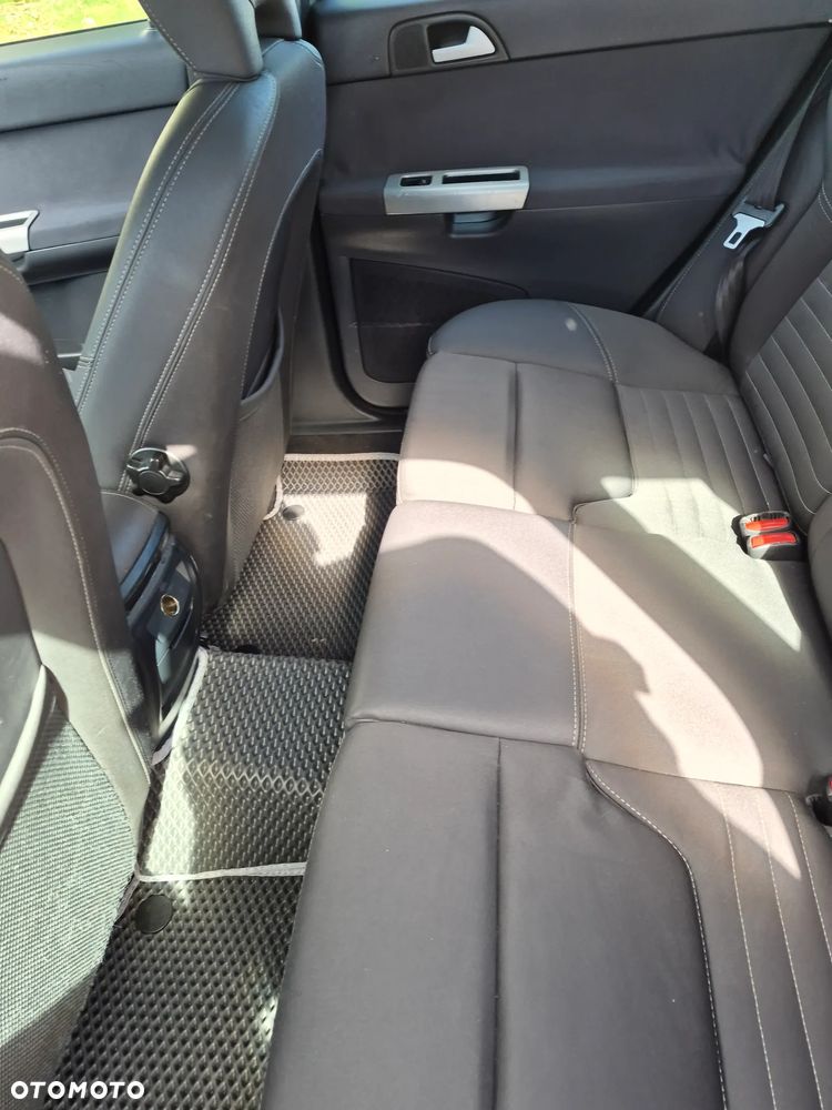 Volvo V50 1.6D - 10