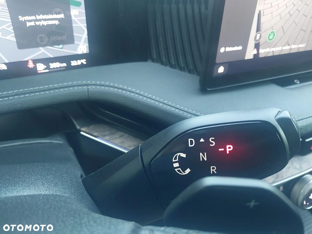 Skoda Superb 2.0 TDI SCR 4x4 L&K DSG - 17