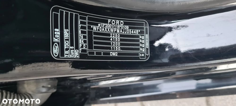 Ford Kuga Vignale 2.0 TDCi FWD - 24
