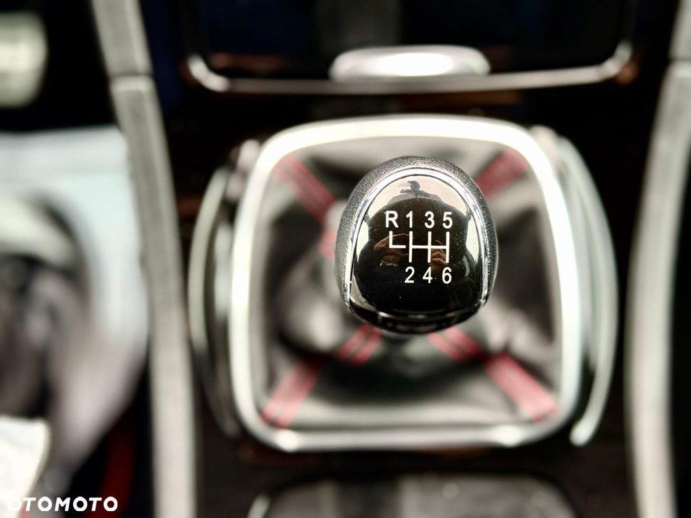 Ford S-Max 2.0 TDCi DPF Titanium X - 29