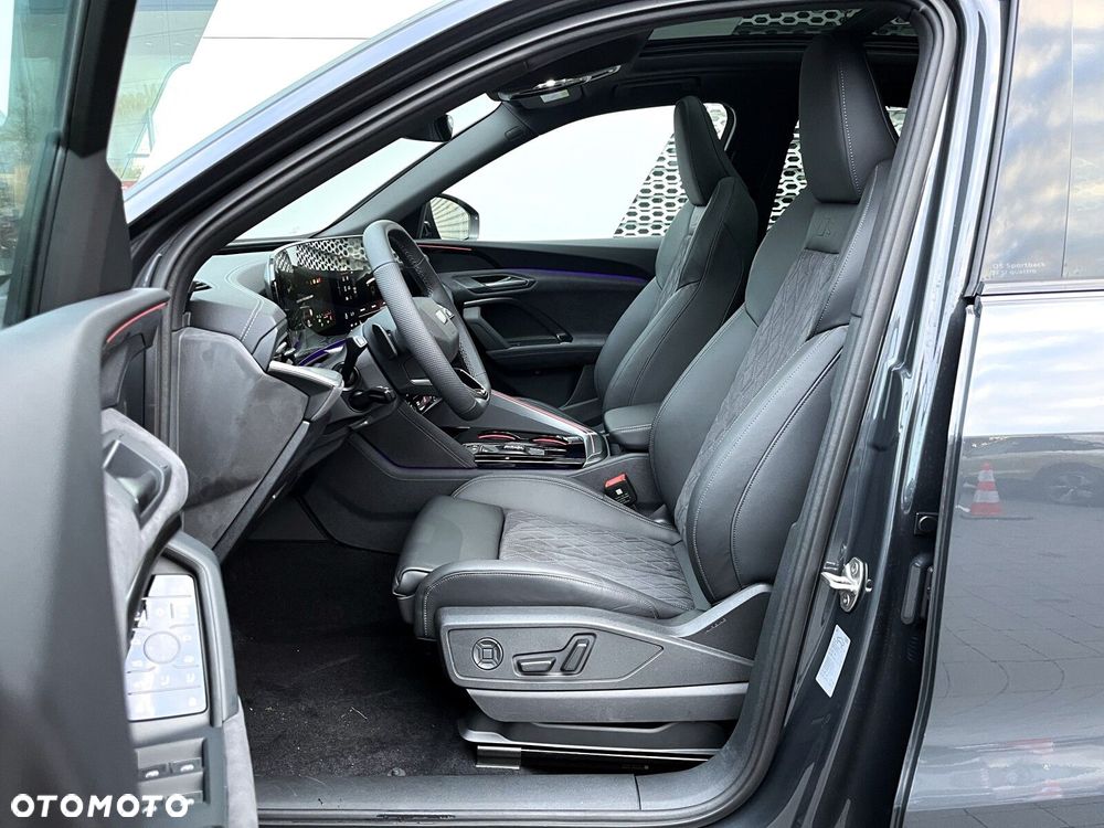 Audi Q5 Sportback - 17