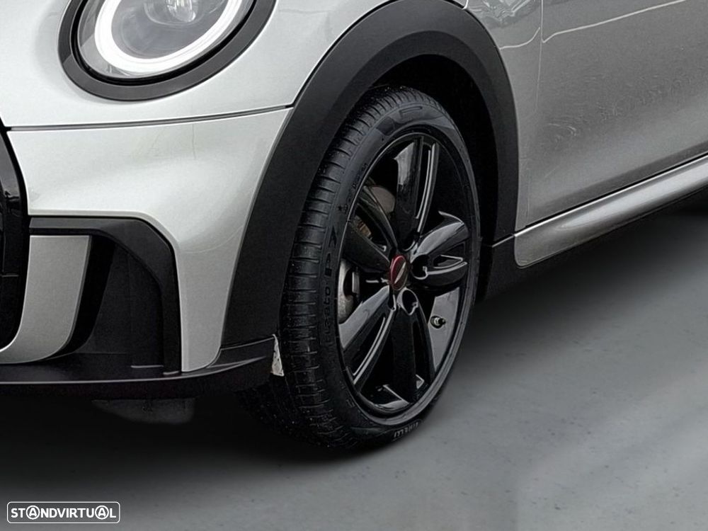 MINI Cabrio Cooper Premium Extra JCW Auto - 4