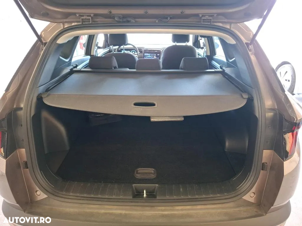 Hyundai Tucson 1.6 T-GDi 48V-Hybrid 4WD DCT Prime - 11