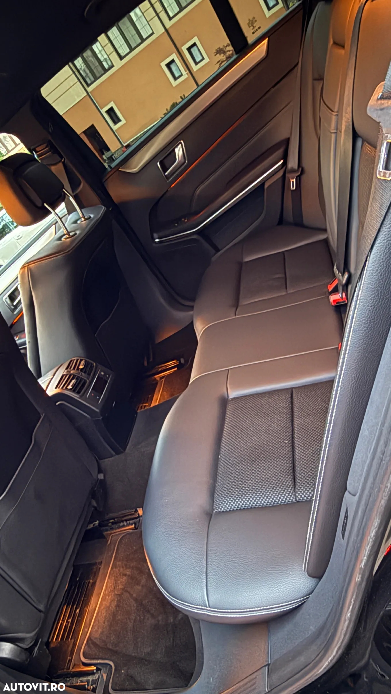 Mercedes-Benz E 250 BlueTEC 9G-TRONIC Avantgarde - 35