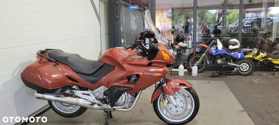 Honda NTV - 3