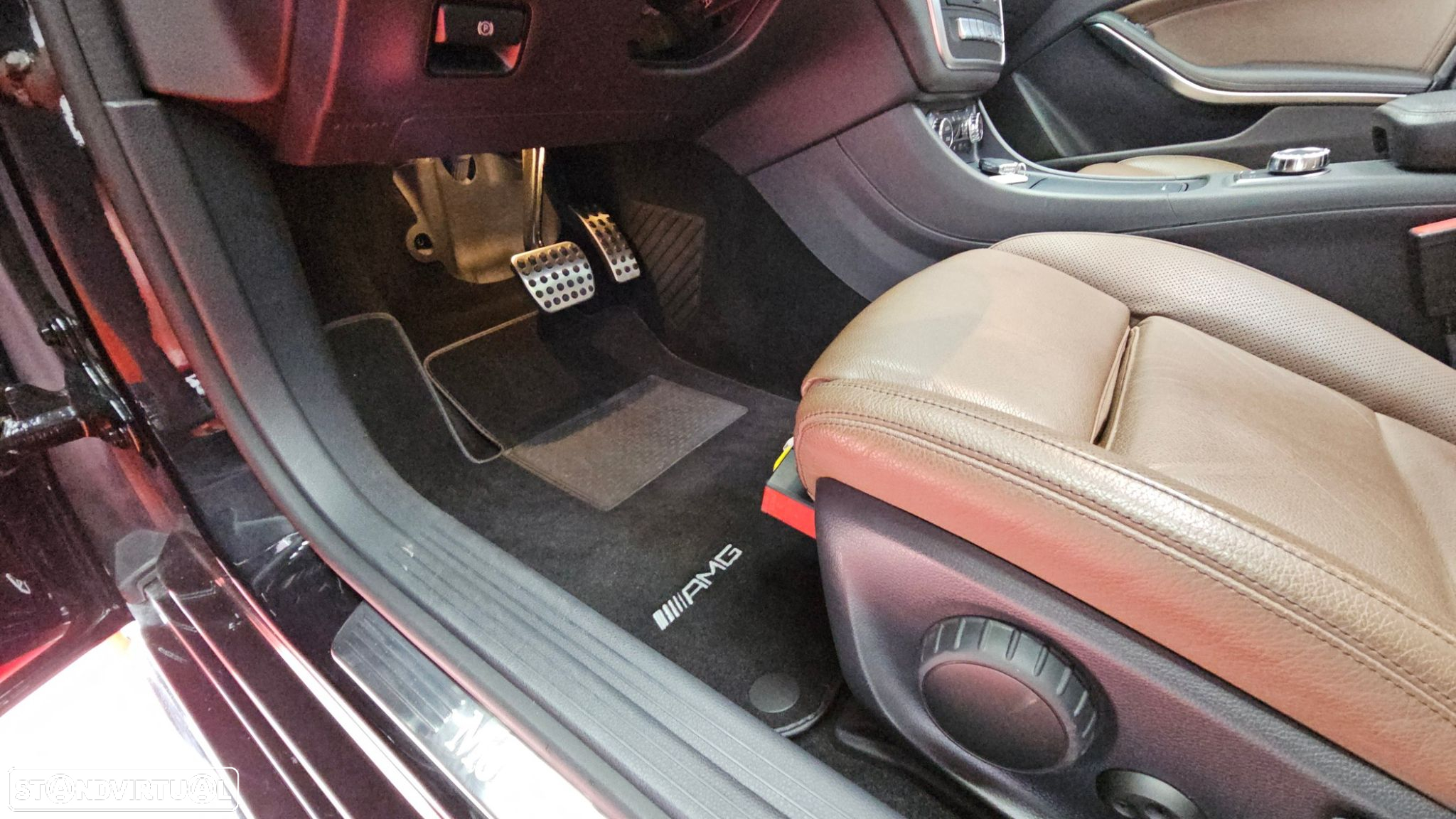Mercedes-Benz CLA 220 d Shooting Brake AMG Line Aut. - 27