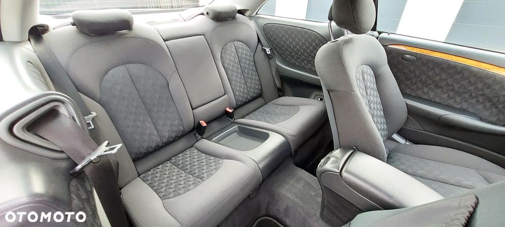 Mercedes-Benz CLK - 36