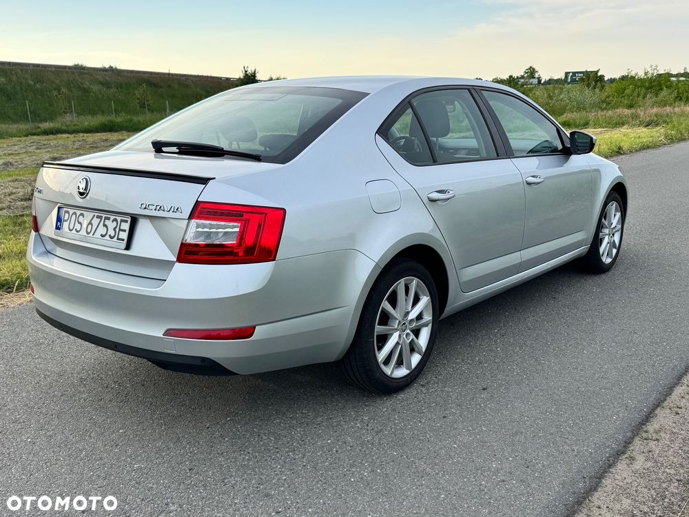 Skoda Octavia 2.0 TDI Elegance - 5
