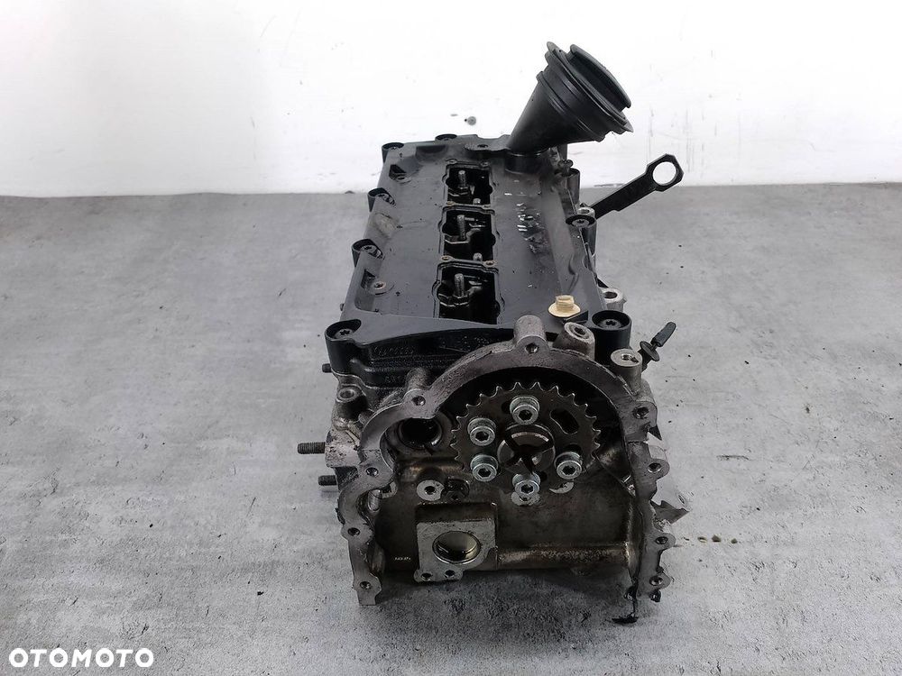 GŁOWICA LEWA AUDI A4 B7 059353AJ 3.0 TDI - 3