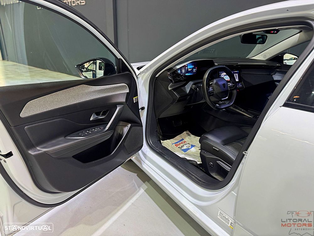 Peugeot 308 SW 1.2 PureTech Allure Pack EAT8 - 13