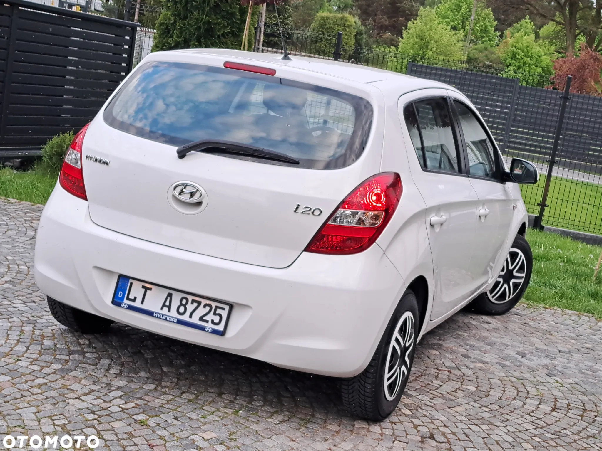 Hyundai i20 1.2 FIFA WM Edition - 3