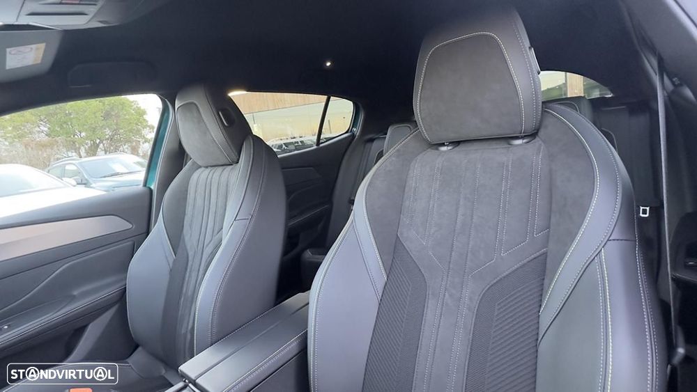 Peugeot E-408 58 kWh GT - 19