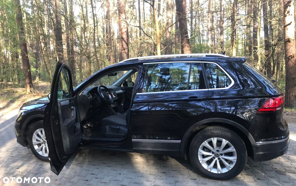 Volkswagen Tiguan - 10