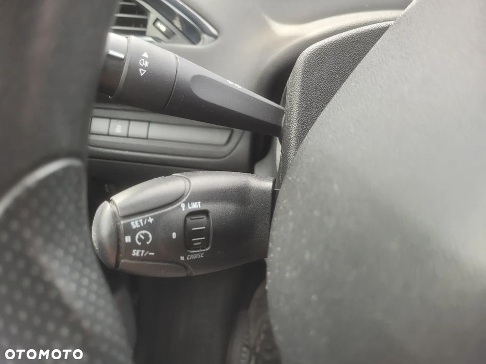 Peugeot 208 PureTech 68 Active - 26
