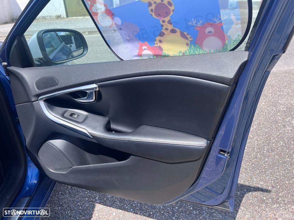 Volvo V40 1.5 T3 Sport Edition R Geartronic - 13