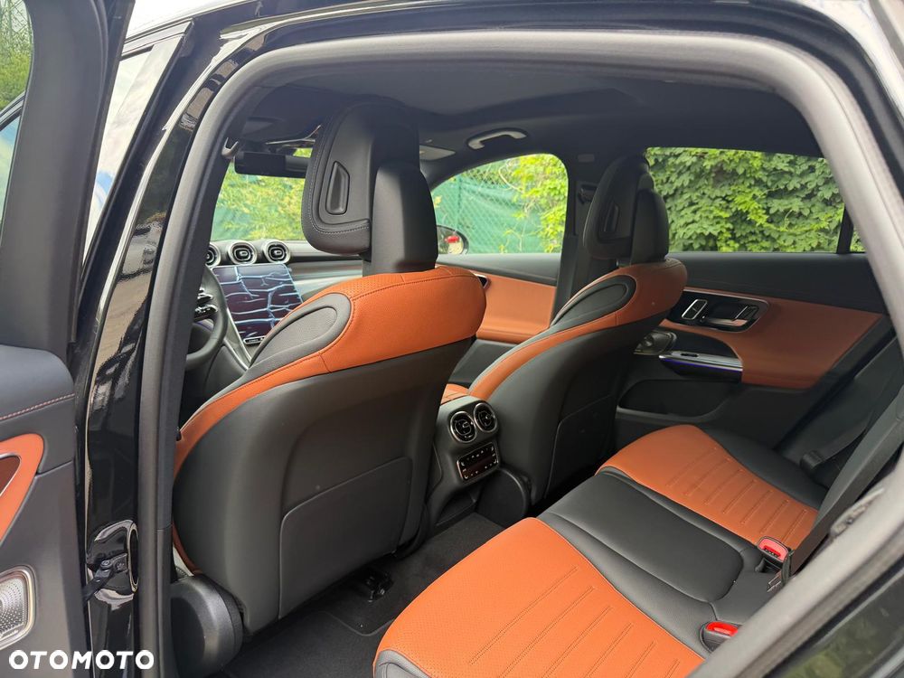 Mercedes-Benz GLC 220 d mHEV 4-Matic AMG Line - 13