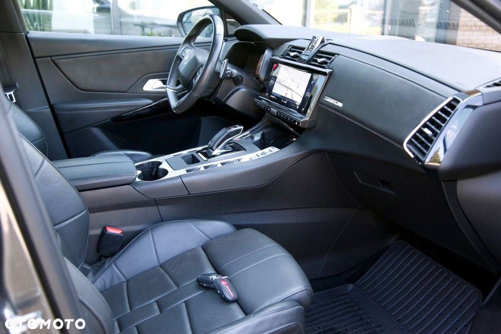 DS Automobiles DS 7 Crossback - 14