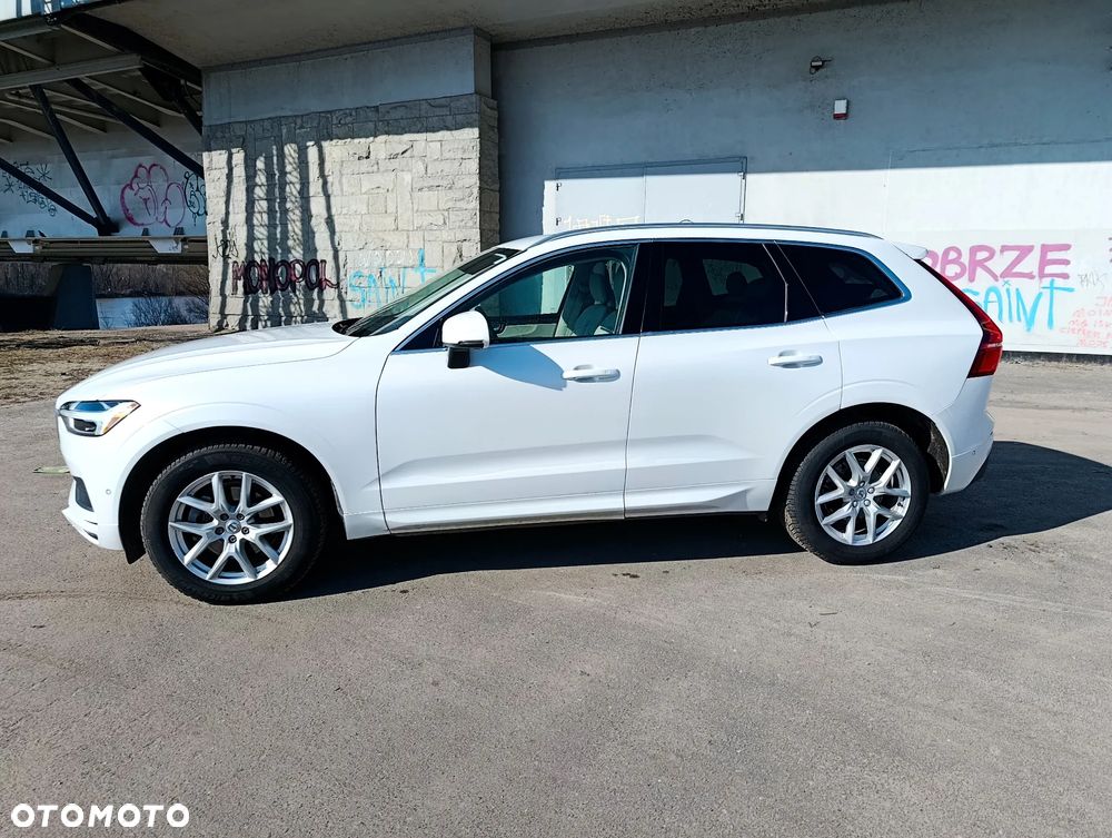 Volvo XC 60 T5 AWD Geartronic Momentum - 6