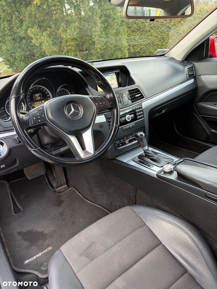 Mercedes-Benz Klasa E - 21