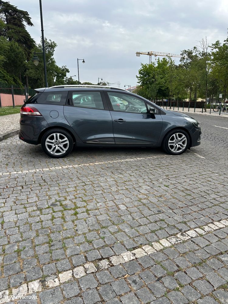 Renault Clio Sport Tourer dCi 75 Stop & Start Expression - 2