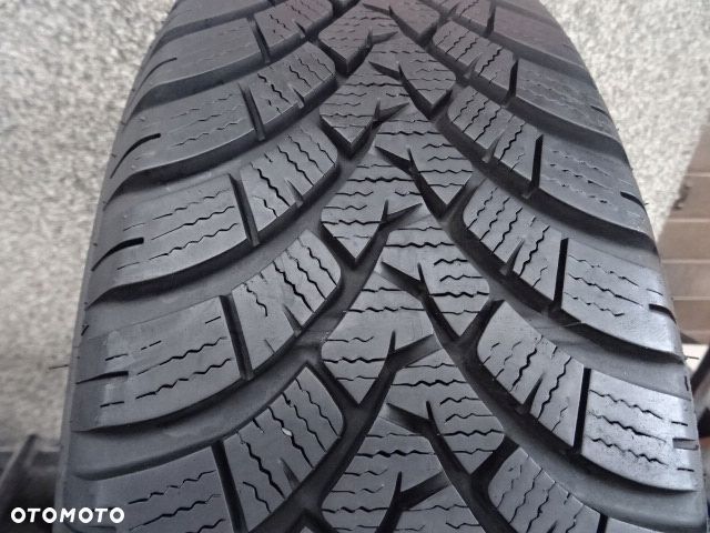 195/65/R15 91T Falken Eurowinter HS01 - 1