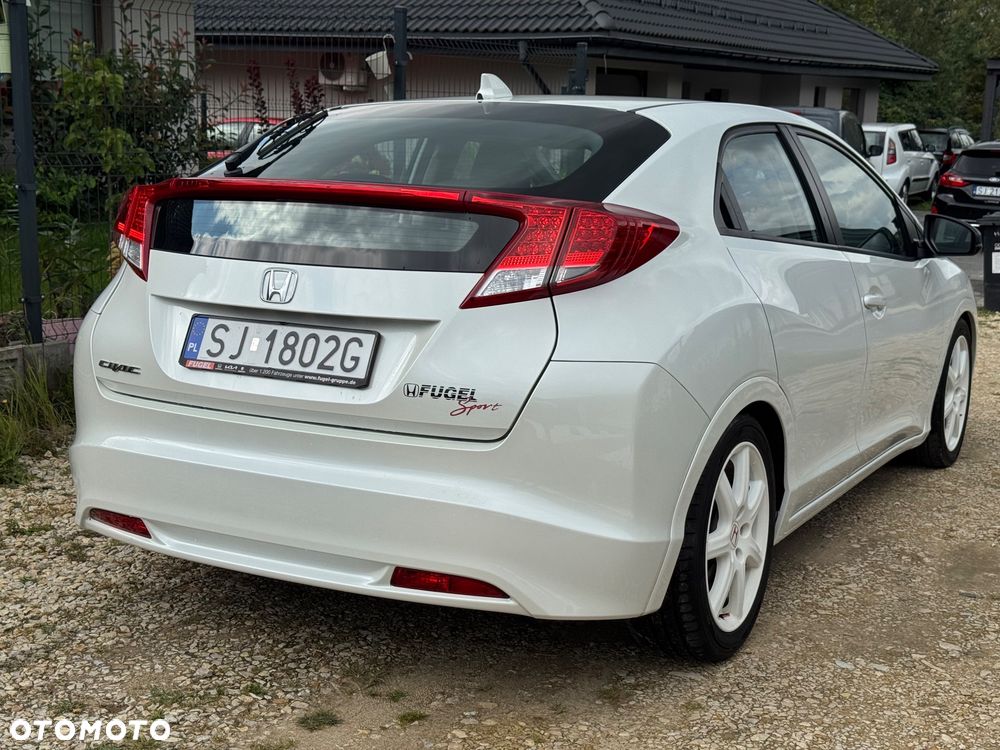 Honda Civic 1.4 i-VTEC Comfort - 8