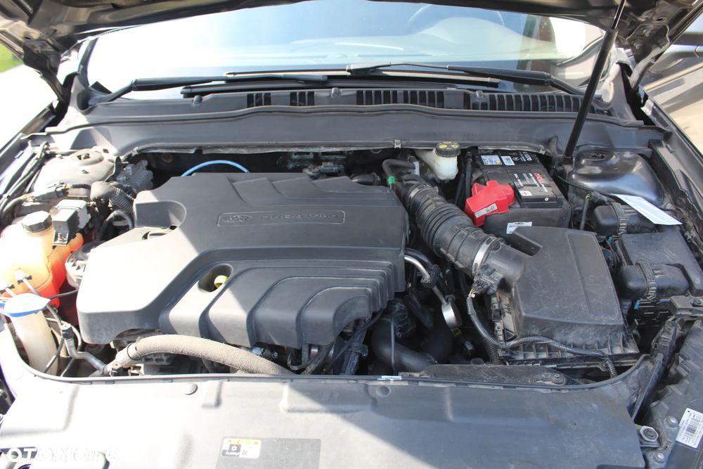 Ford Mondeo 2.0 TDCi Titanium - 23