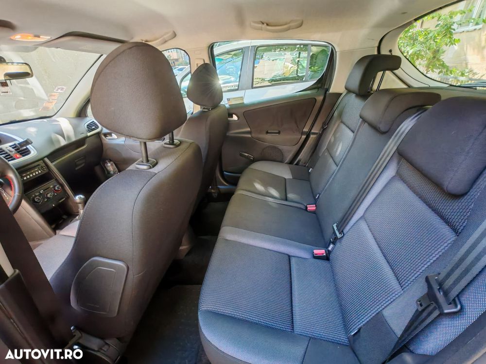 Peugeot 207 1.4 E Acces - 15