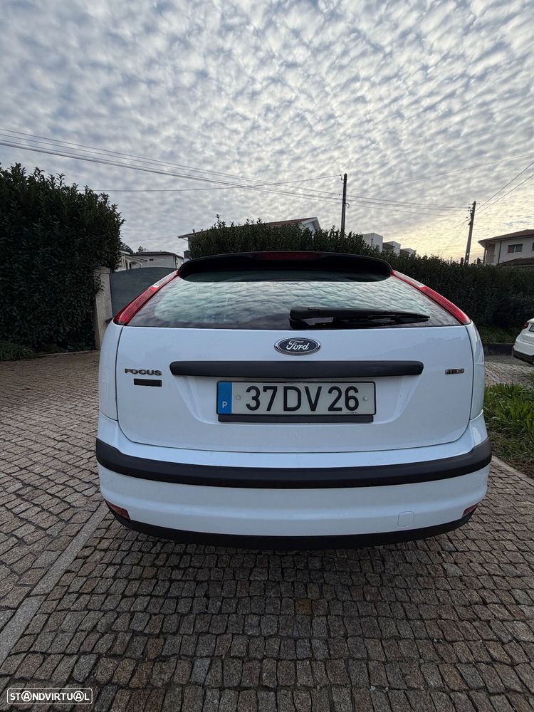 Ford Focus 1.6 TDCi Sport - 3