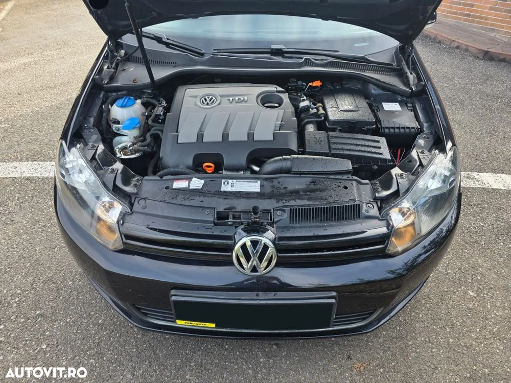 Volkswagen Golf 1.6 TDI BlueMotion Technology Trendline - 11