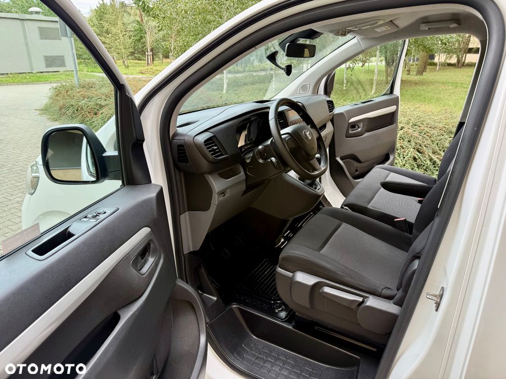 Toyota PROACE - 11