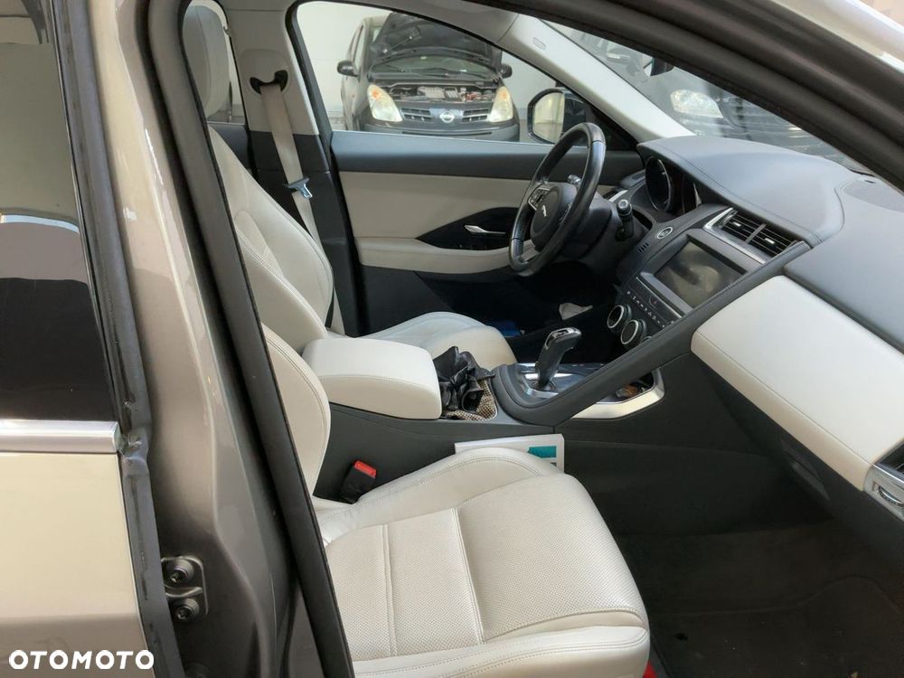 Jaguar E-Pace D150 AWD HSE - 11