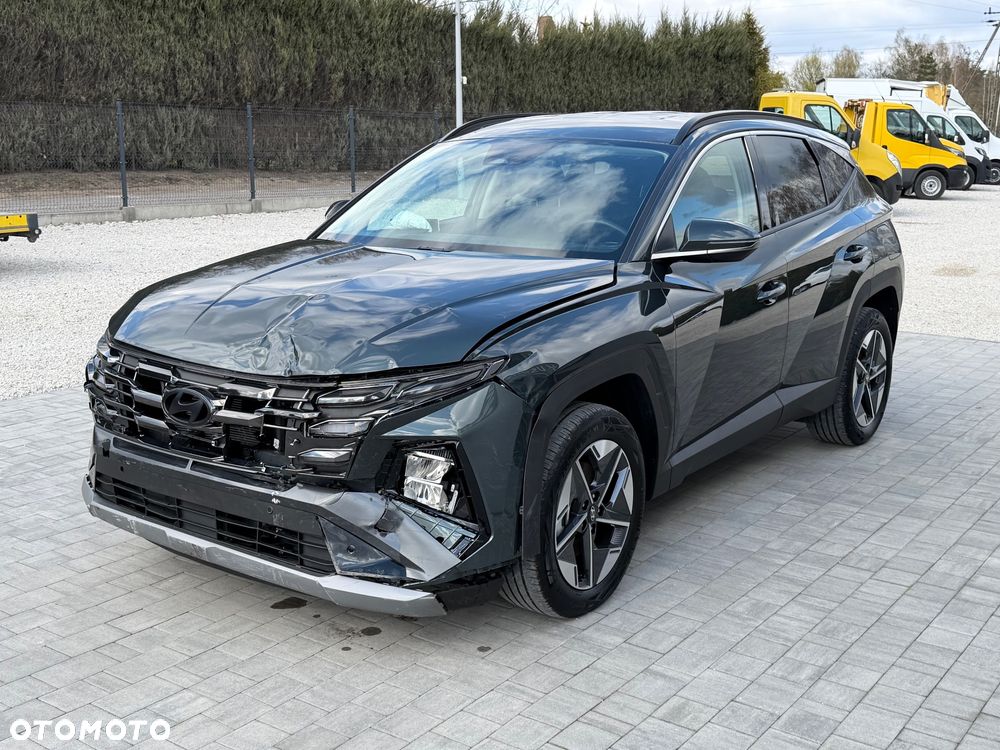 Hyundai Tucson 1.6 T-GDi HEV Smart 2WD - 3