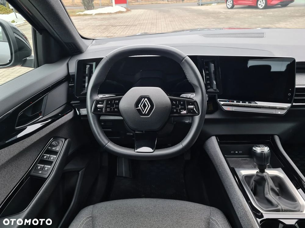 Renault Austral 1.3 TCe mHEV Equilibre - 8