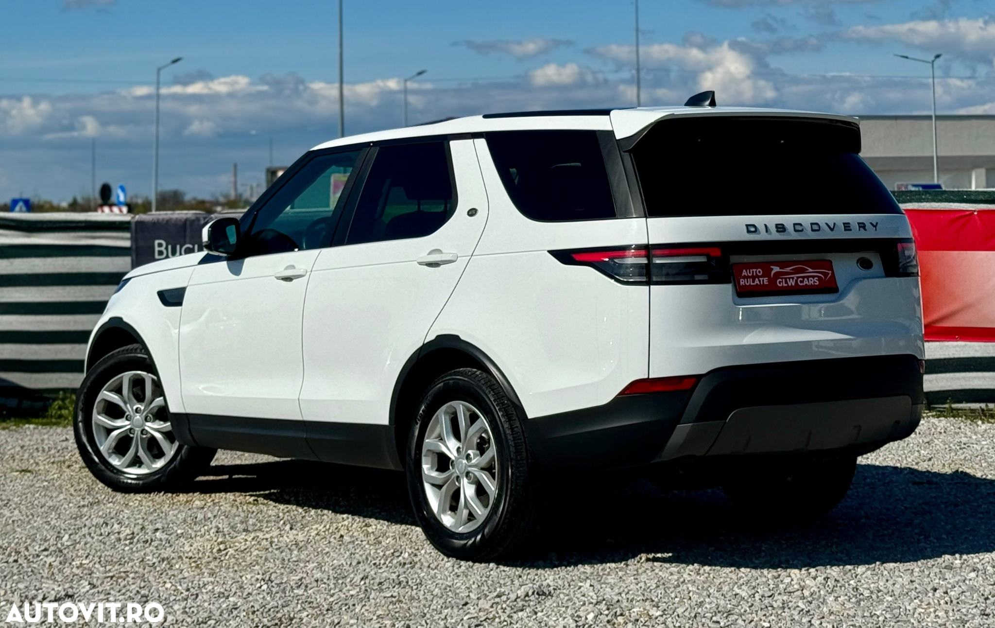 Land Rover Discovery 2.0 L TD4 HSE - 7