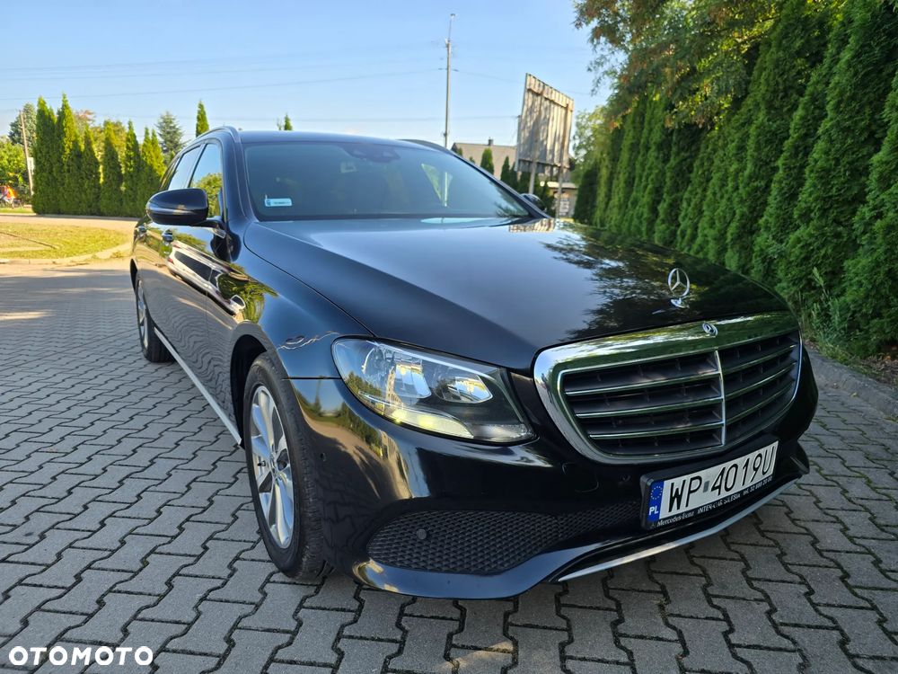 Mercedes-Benz Klasa E 200 9G-TRONIC - 23