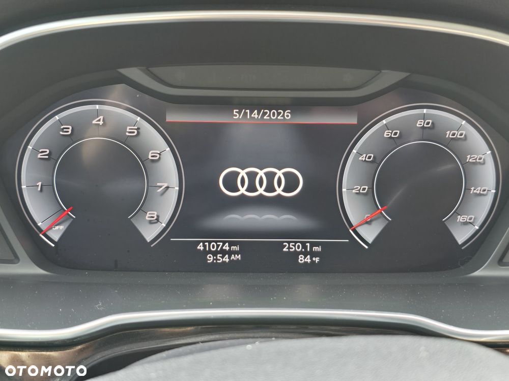 Audi Q3 - 24