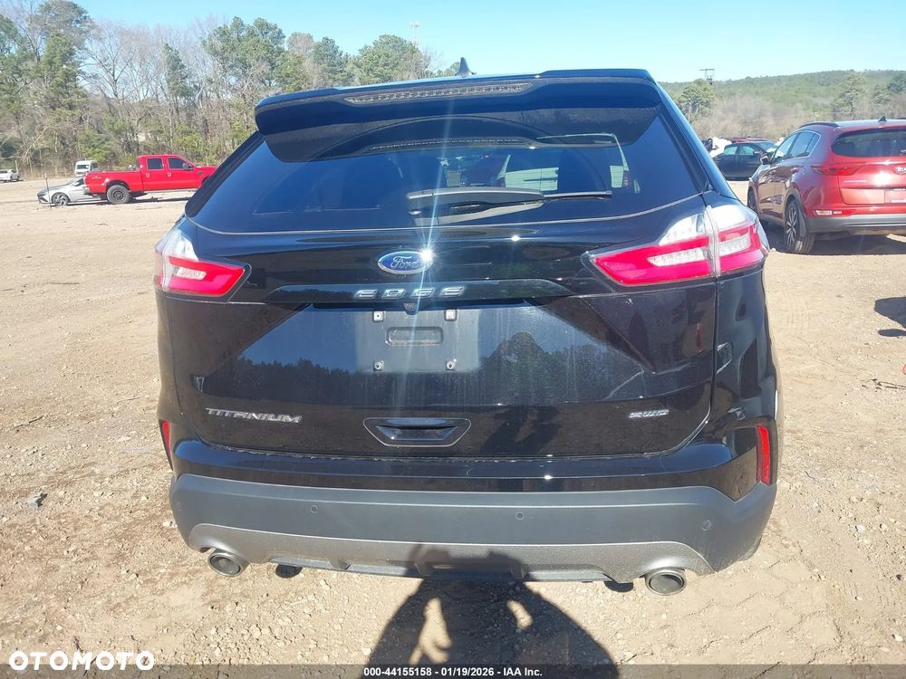 Ford Edge - 7
