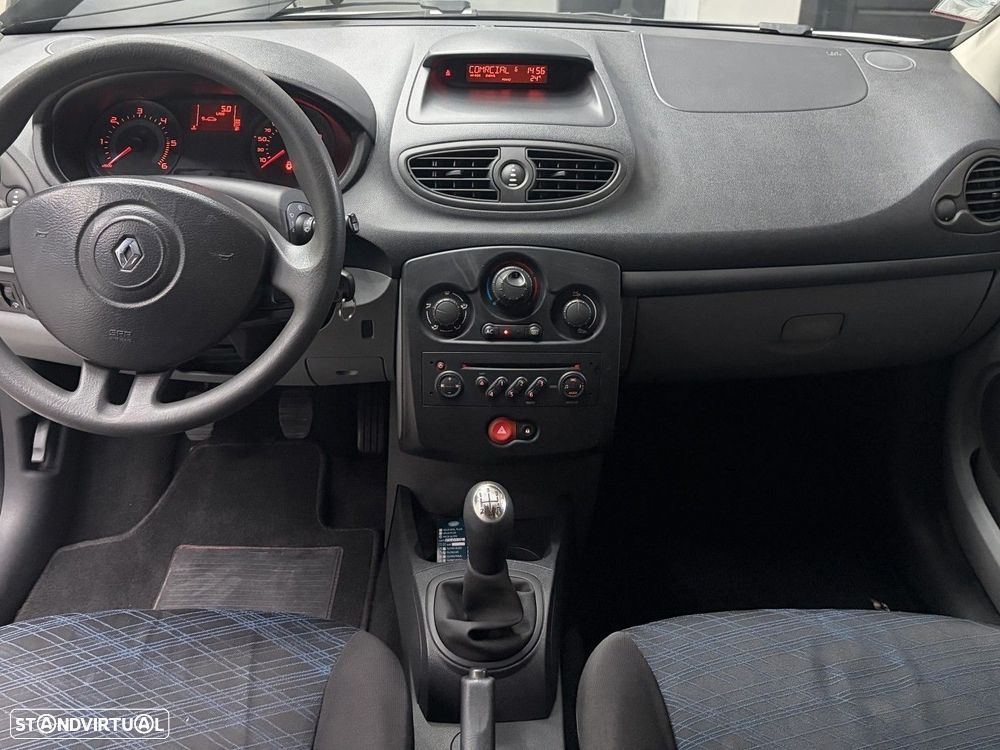 Renault Clio 1.5 dCi Confort - 6
