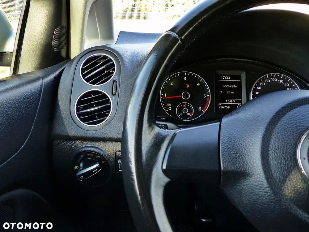 Volkswagen Golf Plus 2.0 TDI Comfortline - 30