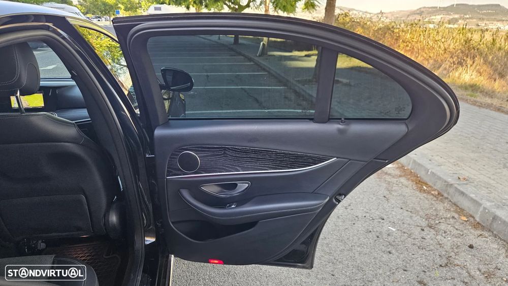 Mercedes-Benz E 220 - 34