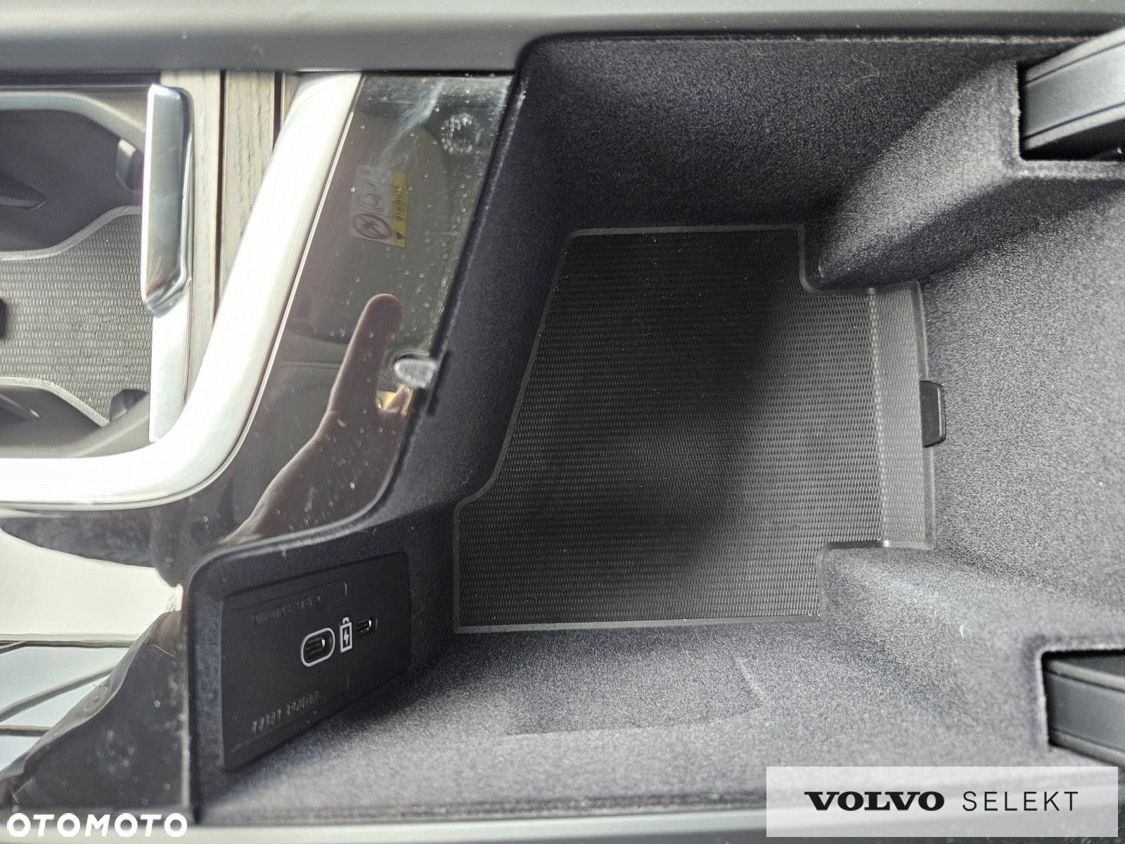 Volvo V90 Cross Country - 21