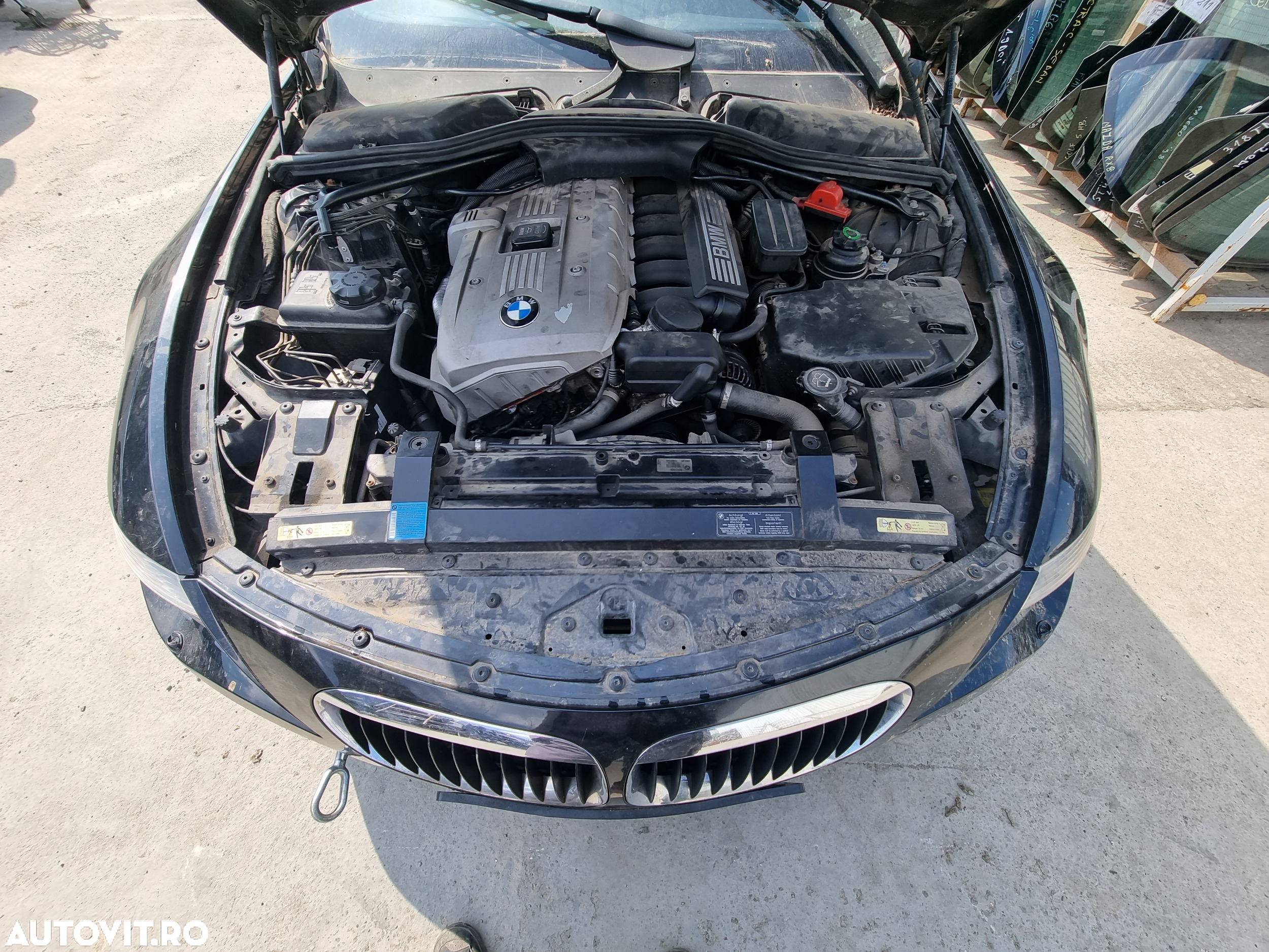 Dezmembrari  BMW 6 (E63)  2004  > 2010 630 i Benzina - 8